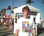 TOMSHIRT.JPG 21.99 KB 352 x 288 5/5/2002 